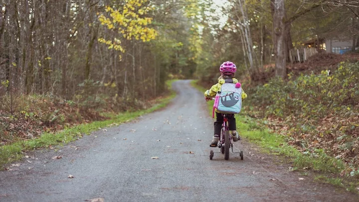 Comment apprendre à un enfant à faire du vélo