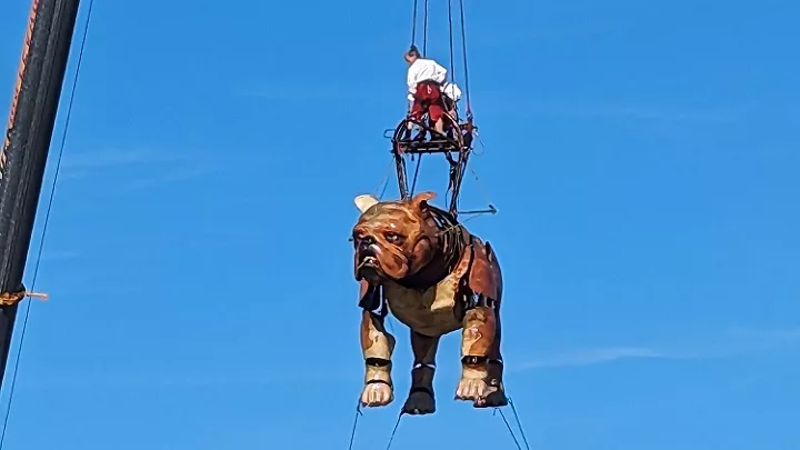 Sortie en famille avec les chiens géants: Le spectacle Royal de Luxe à Nantes