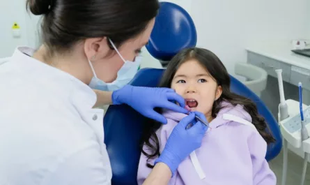enfant dentiste